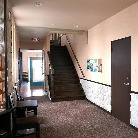 Petit Hotel Blaneneige Nakafurano Екстер'єр фото