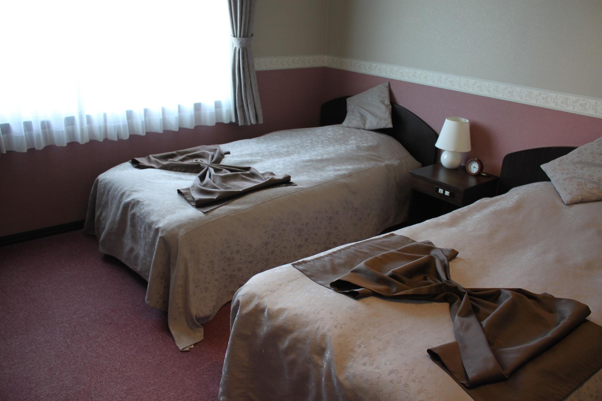 Petit Hotel Blaneneige Nakafurano Екстер'єр фото