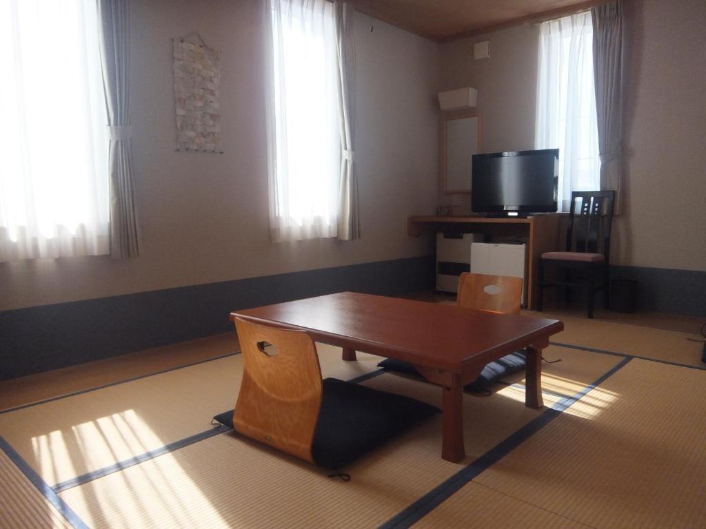 Petit Hotel Blaneneige Nakafurano Екстер'єр фото